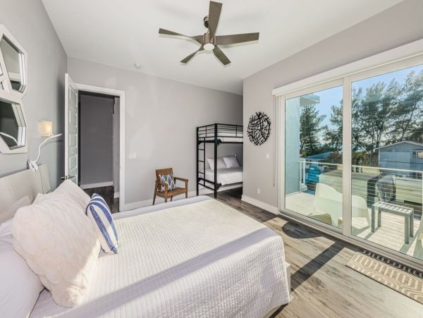 Treasure Island Vacation Luxury Pool Home Four Bedroom Bay Views