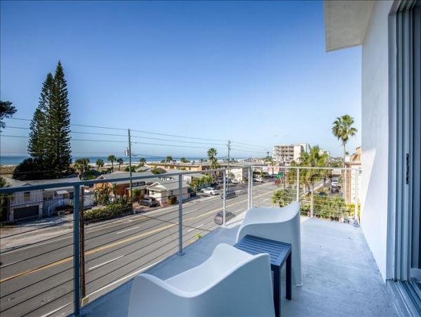 Treasure Island Vacation Luxury Pool Home Four Bedroom Bay Views