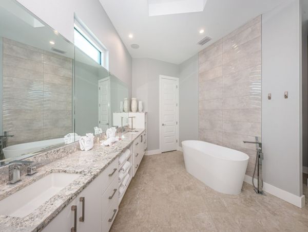 Treasure Island Vacation Luxury Pool Home Four Bedroom Bay Views