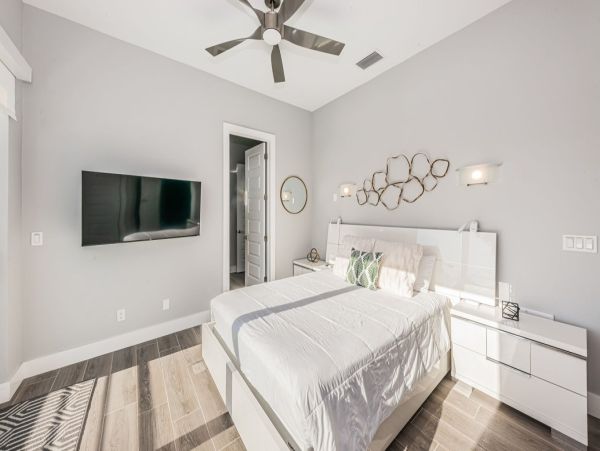 Treasure Island Vacation Luxury Pool Home Four Bedroom Bay Views