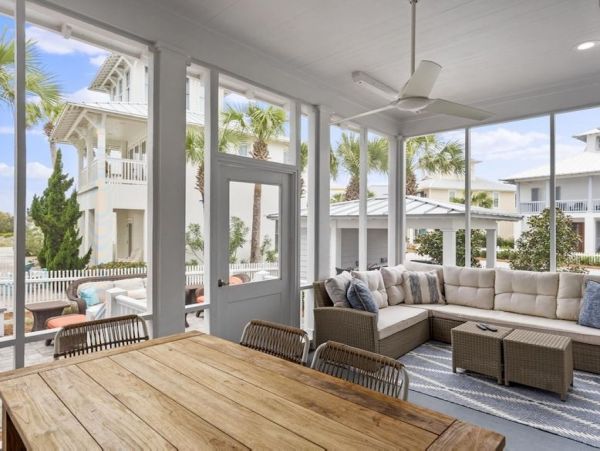 Panama City Vacation Home Six Bedroom Walk to Beach