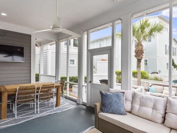 Panama City Vacation Home Six Bedroom Walk to Beach