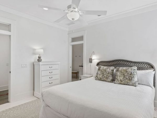 Panama City Vacation Home Six Bedroom Walk to Beach