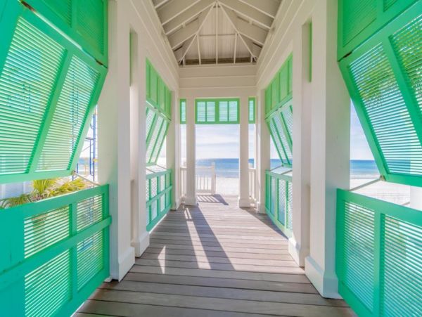 Panama City Vacation Home Six Bedroom Walk to Beach
