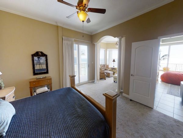 Full Ocean View Condo with 5 Bedrooms Sleeps 12