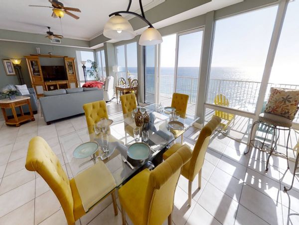 Full Ocean View Condo with 5 Bedrooms Sleeps 12