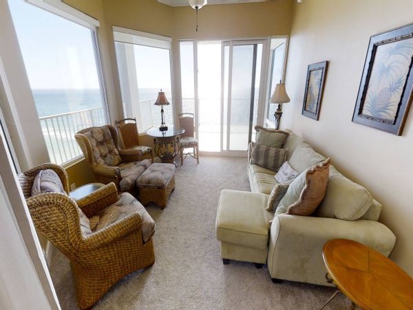 Full Ocean View Condo with 5 Bedrooms Sleeps 12