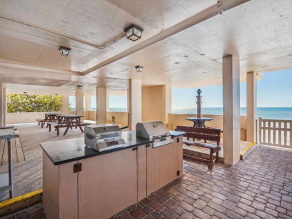 Second floor Madeira Beach Vacation rental on the beach