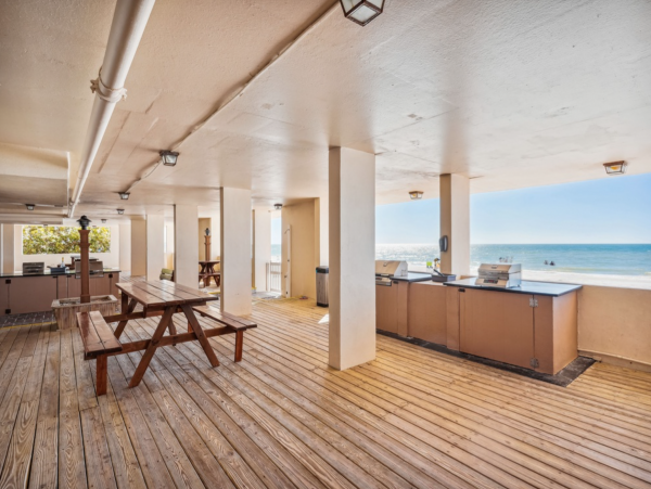 Second floor Madeira Beach Vacation rental on the beach