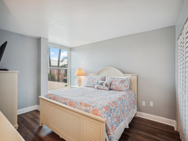 Second floor Madeira Beach Vacation rental on the beach
