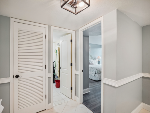 Second floor Madeira Beach Vacation rental on the beach