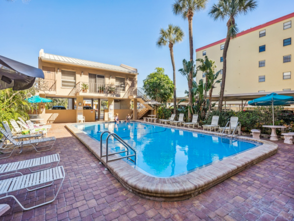 Second floor Madeira Beach Vacation rental on the beach