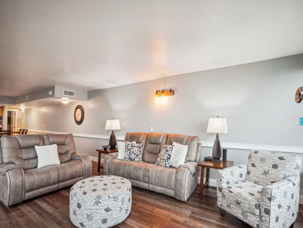 Second floor Madeira Beach Vacation rental on the beach