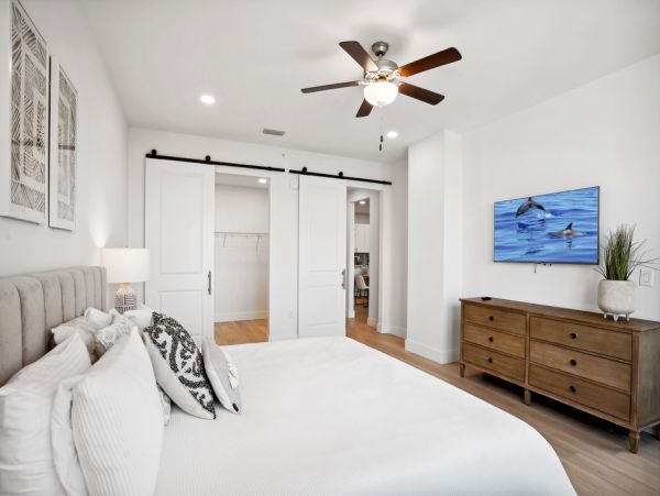 Quality Bayside Luxury Condo in Madeira Beach