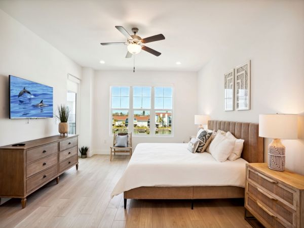 Quality Bayside Luxury Condo in Madeira Beach