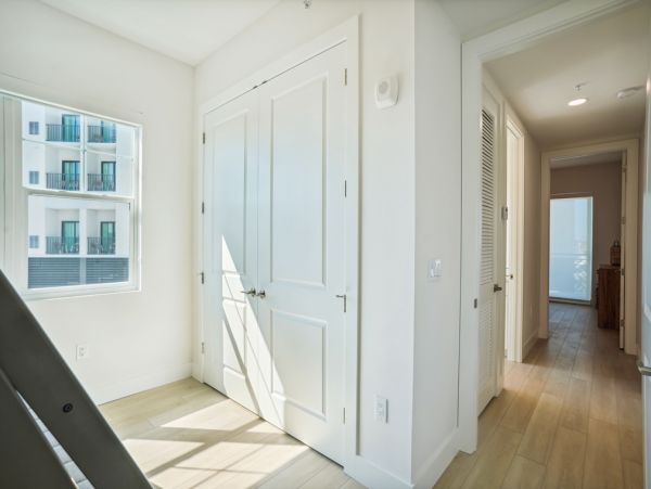 Quality Bayside Luxury Condo in Madeira Beach