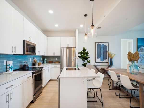 Quality Bayside Luxury Condo in Madeira Beach