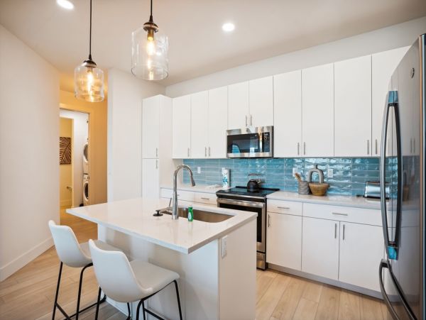 Quality Bayside Luxury Condo in Madeira Beach