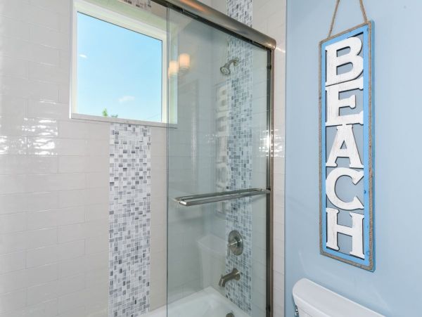 Six Bedroom Luxury Property with Rooftop Across The Street From The Beach