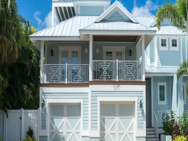 Ocean Views Villa with Five Bedrooms For Ten Guests