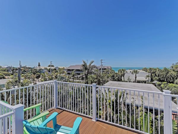 Ocean Views Villa with Five Bedrooms For Ten Guests
