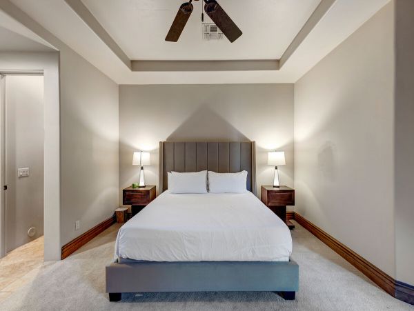Paradise Valley Vacation Mansion Six Bedroom