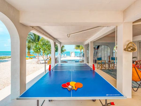 Four Bedroom Gulf Front Home in Marathon with Private Pool