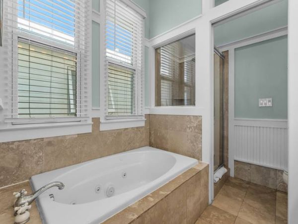 Miramar Gluf-Front Luxury Rental with Private Beach Access