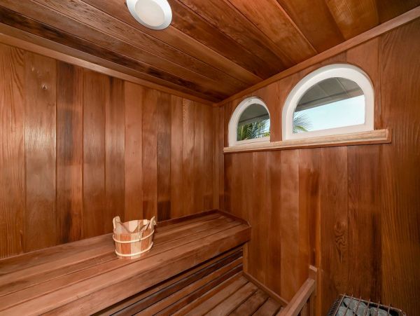 Bean Point Oceanfront Villa On Anna Maria Island For 10 Guests