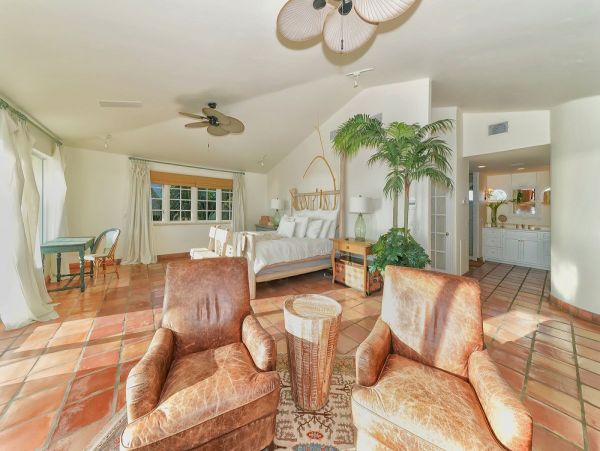 Bean Point Oceanfront Villa On Anna Maria Island For 10 Guests