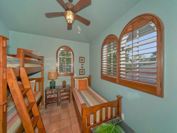 Bean Point Oceanfront Villa On Anna Maria Island For 10 Guests