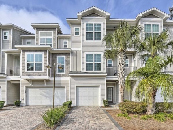 Miramar Beach Townhome 2 Blocks Walk to Beach