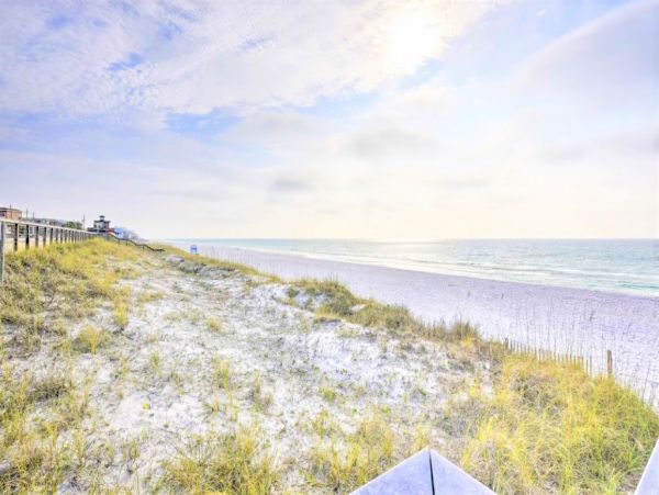 Miramar Beach Townhome 2 Blocks Walk to Beach