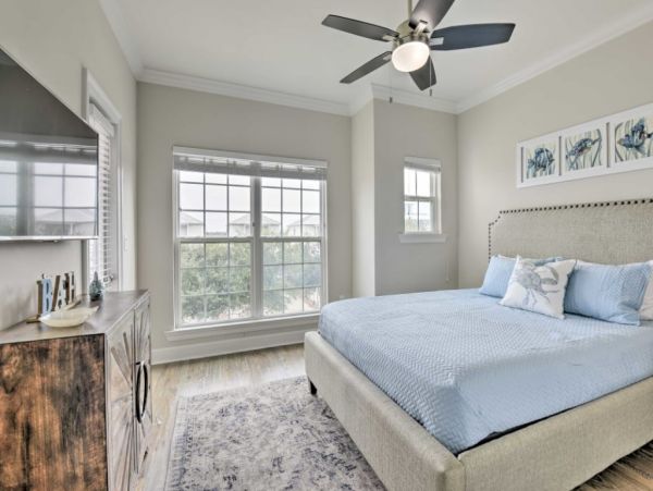 Miramar Beach Townhome 2 Blocks Walk to Beach