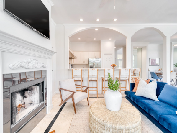 Luxury Oceanside Estate with 4 Bedrooms and Private Pool