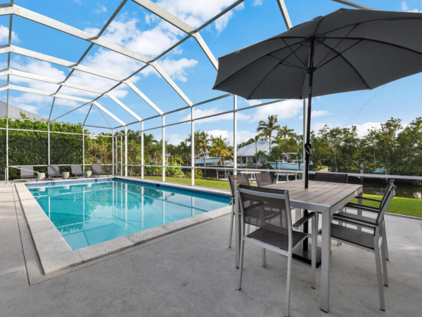 Luxury Four Bedroom Home Away From Home