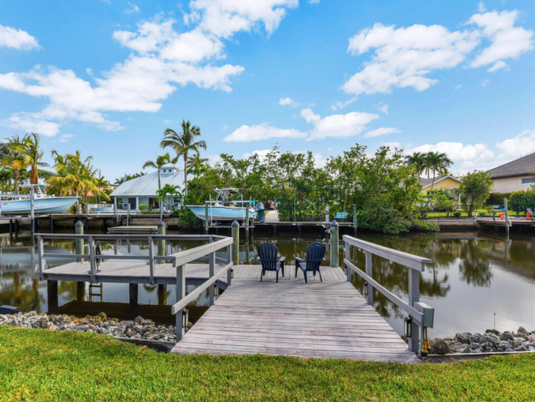 Luxury Four Bedroom Home Away From Home