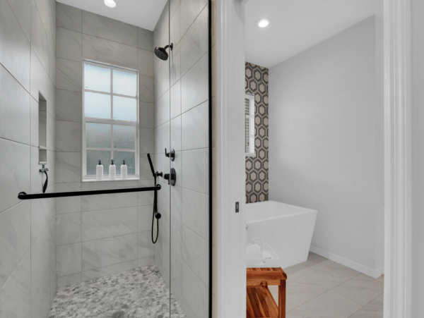 Luxury Four Bedroom Home Away From Home