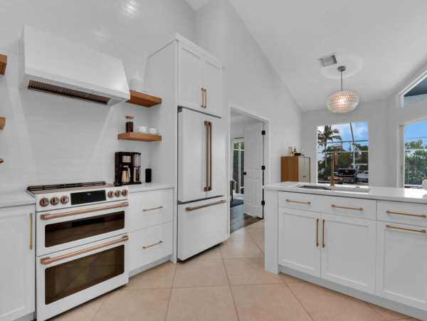 Luxury Four Bedroom Home Away From Home