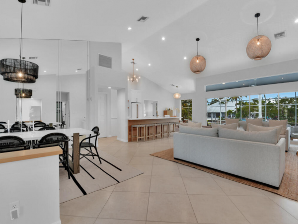 Luxury Four Bedroom Home Away From Home