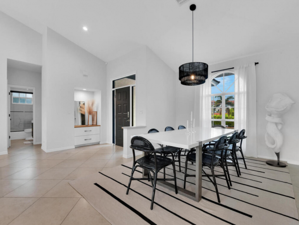Luxury Four Bedroom Home Away From Home