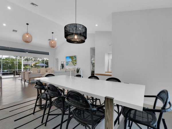 Luxury Four Bedroom Home Away From Home