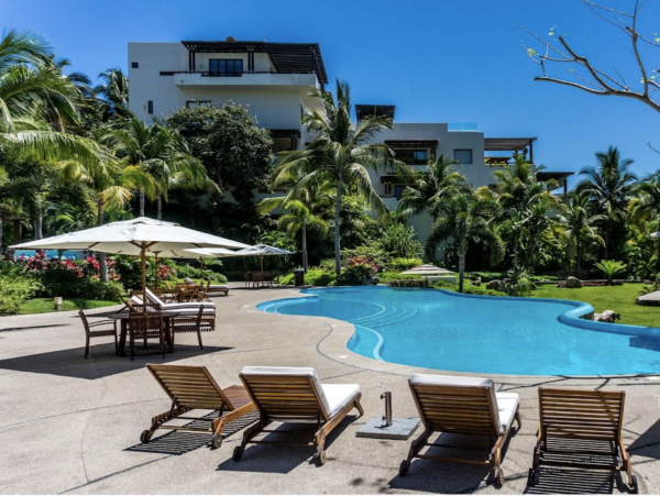 Luxury Vacation Condo in Nayarit Riviera Located on Beach