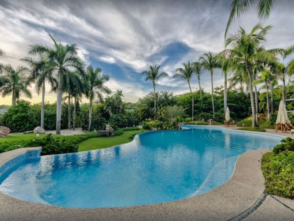 Luxury Vacation Condo in Nayarit Riviera Located on Beach