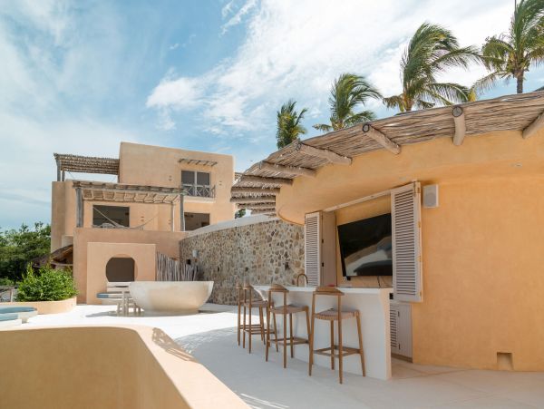 Luxury 8 Bedroom Vacation Rental in Costa Careyes, Jal.