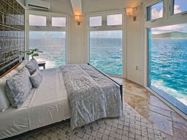 Luxury Vacation Villa with Amazing Ocean Views in St. Thomas