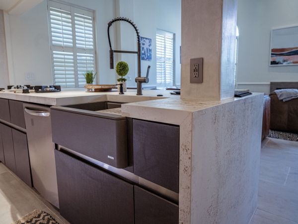 Santa Monica Vacation Home Three Bedroom + Loft Walk to Beach