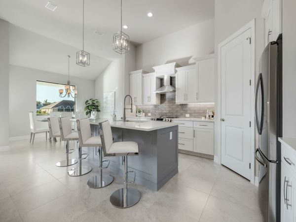 Luxury Villa On The Canal For Six Guests