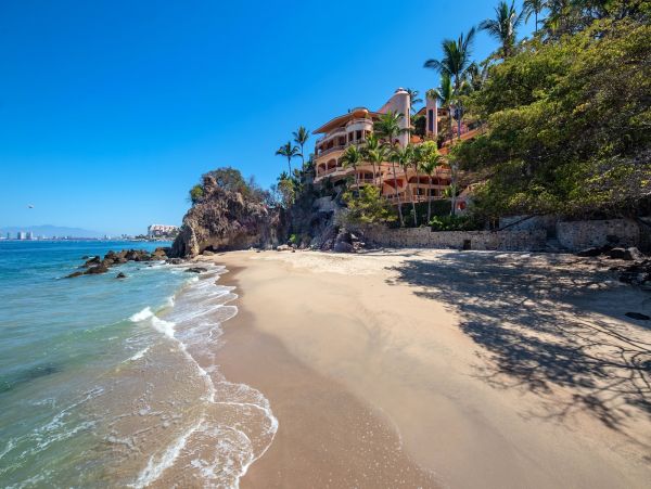 Two Bedroom Vacation Villa in Puerto Vallarta with Bay Views