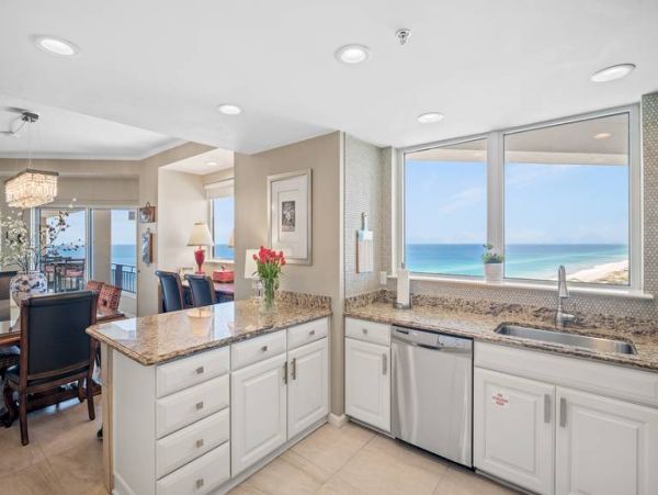 Miramar Beach Gulf Front Penthouse Rental Luxury 3-Bedroom Condo